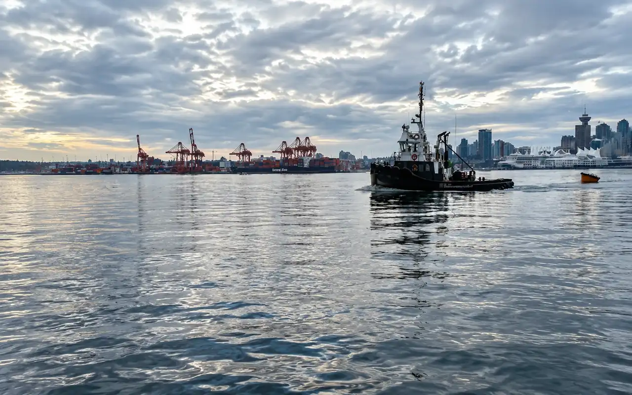 Vancouver Harbor Sightseeing Cruise from Downtown view 12